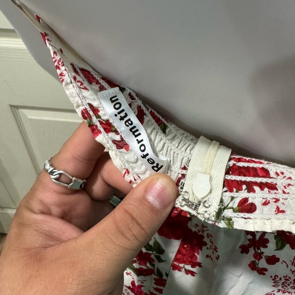 NEW Reformation Nikita Georgette Dress - Picture 6 of 7